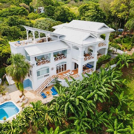 Blue Roatan Resort เวสต์ เบย์ ภายนอก รูปภาพ